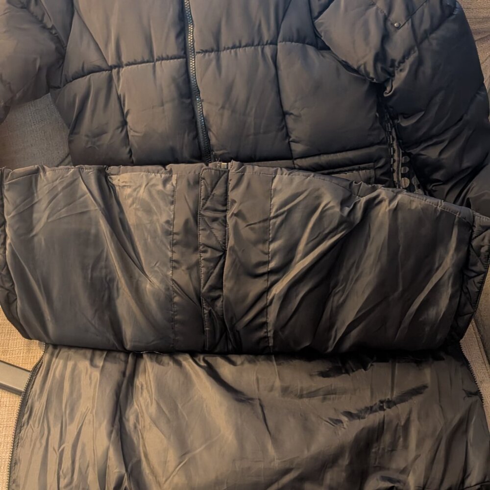 Jacket - Picture 2 of 4